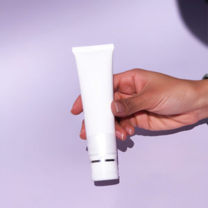 CREME CLAREADOR DE AXILAS E VIRILHAS